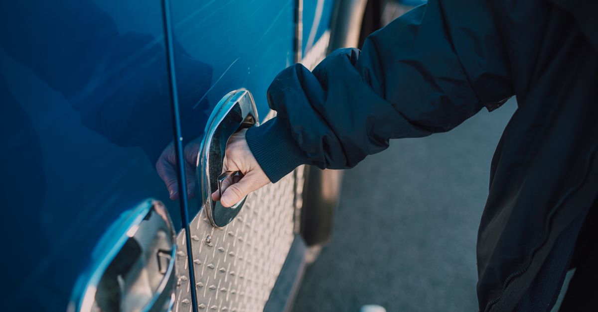 locksmith service technician — Manhasset Locksmith