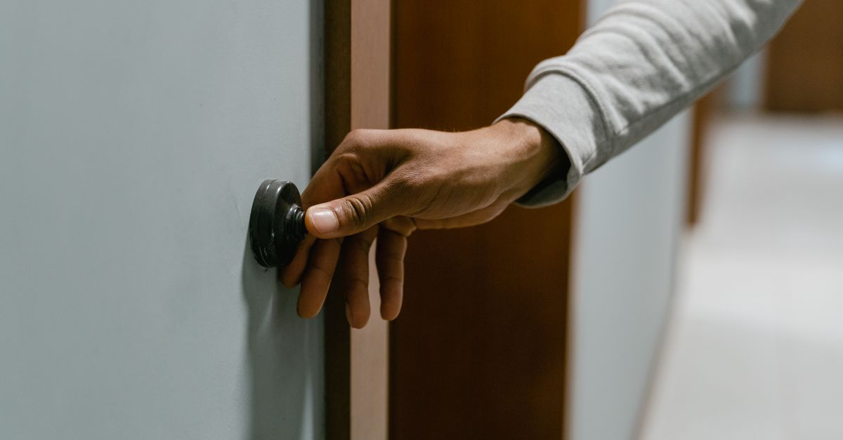 home security lock door — Manhasset Locksmith