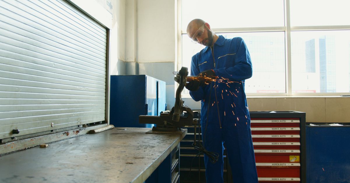 locksmith service technician — Manhasset Locksmith